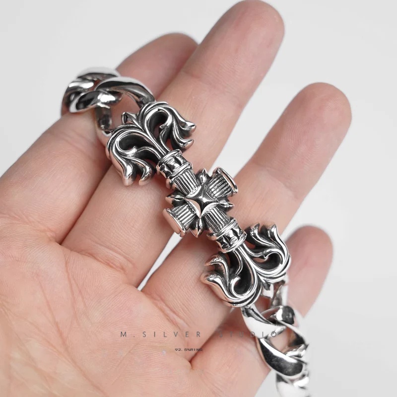Chrome Hearts Cross Ring - Gothic 925 Sterling Silver Jewelry | David Studio