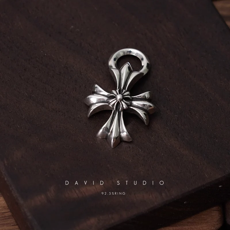 Chrome Hearts Cross Ring - Gothic 925 Sterling Silver Jewelry | David Studio
