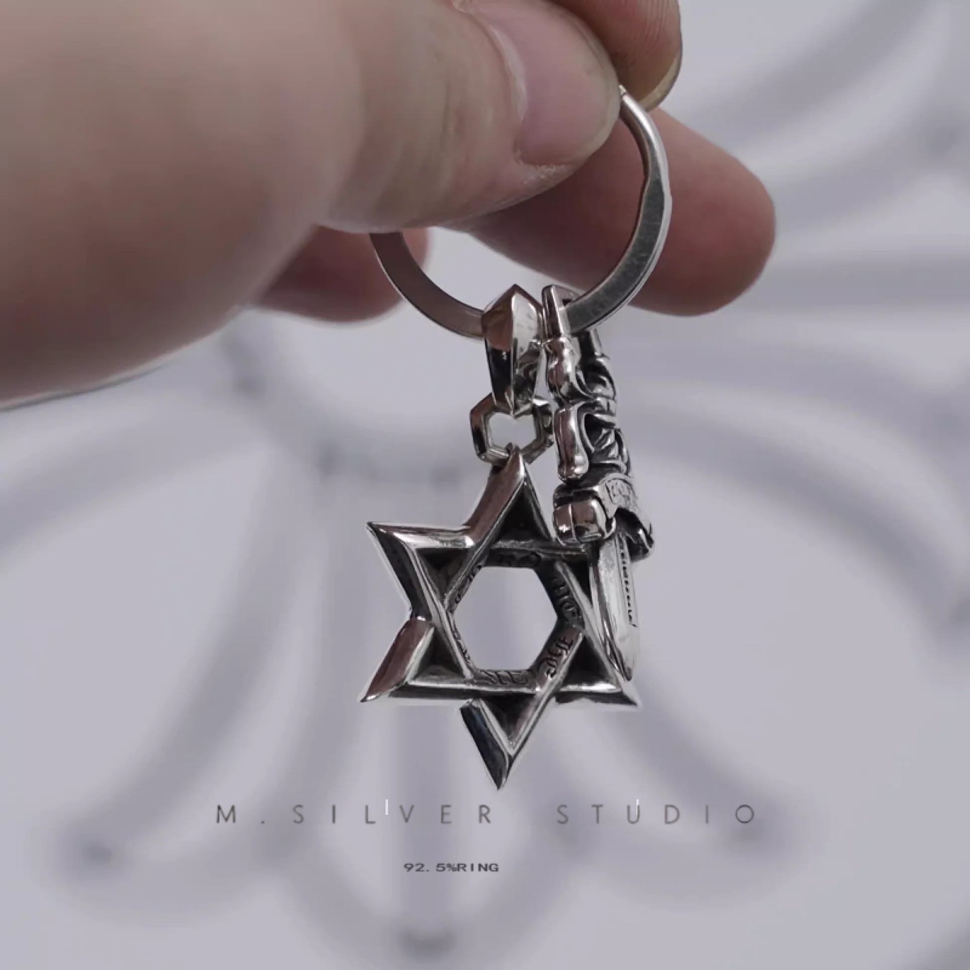 Chrome Hearts Cross Ring - Gothic 925 Sterling Silver Jewelry | David Studio