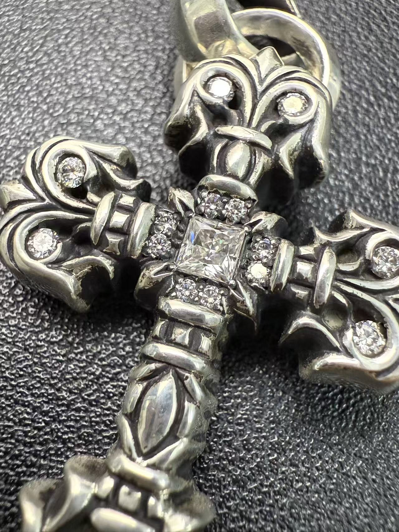 Chrome Hearts Cross Ring - Gothic 925 Sterling Silver Jewelry | David Studio