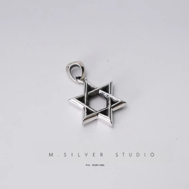 Chrome Hearts Cross Ring - Gothic 925 Sterling Silver Jewelry | David Studio
