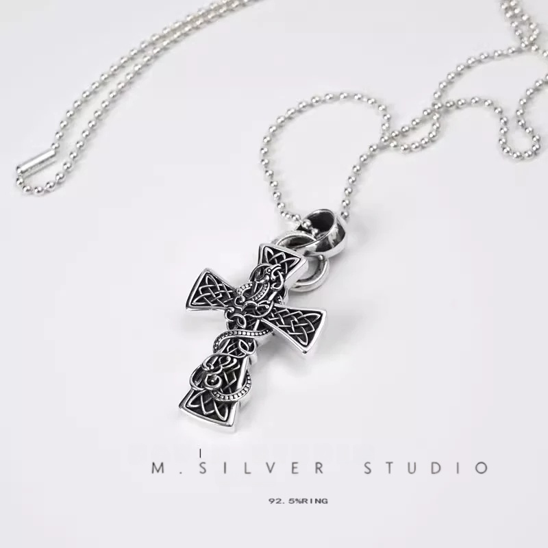 Chrome Hearts Cross Ring - Gothic 925 Sterling Silver Jewelry | David Studio