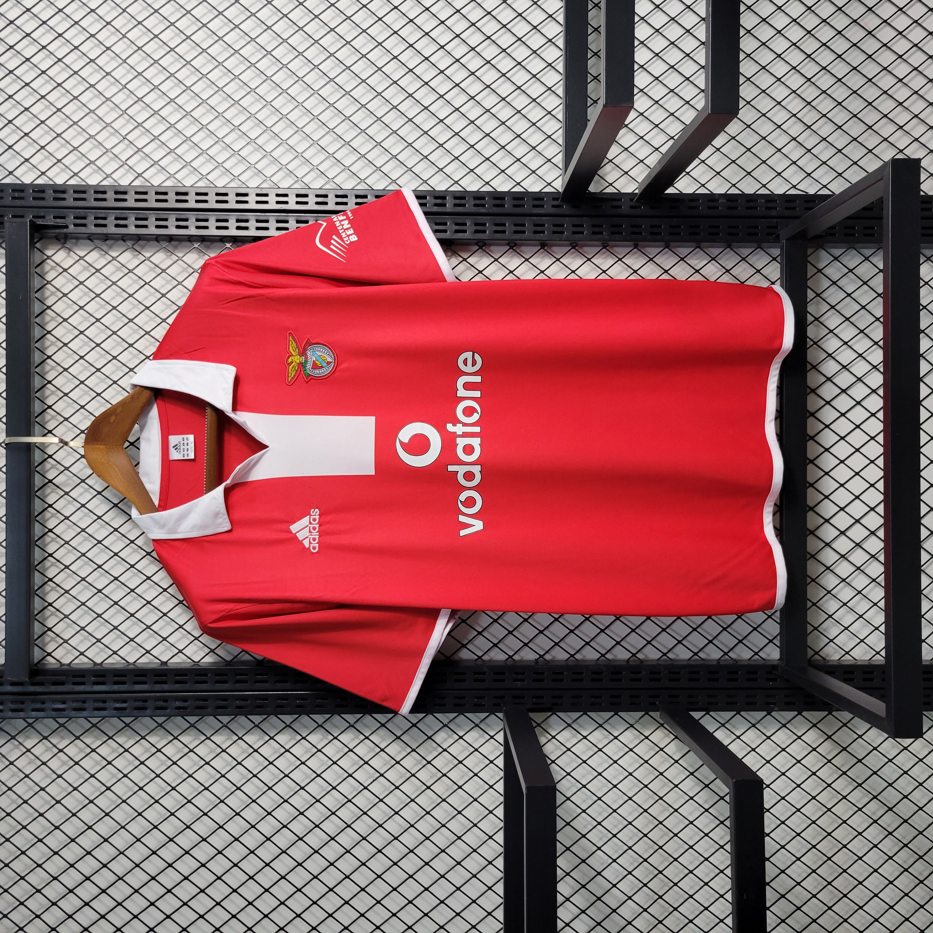 unitedfutballjersey-Retro Benfica 2004-05 Home Stadium Jersey