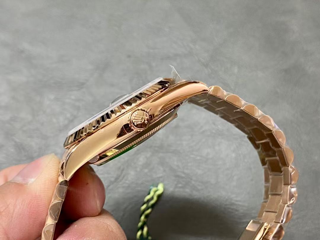 brand Rolex Day-Date 40 228235-0002 Rose gold Brown 40mm luxury watch for sale – NeveReL