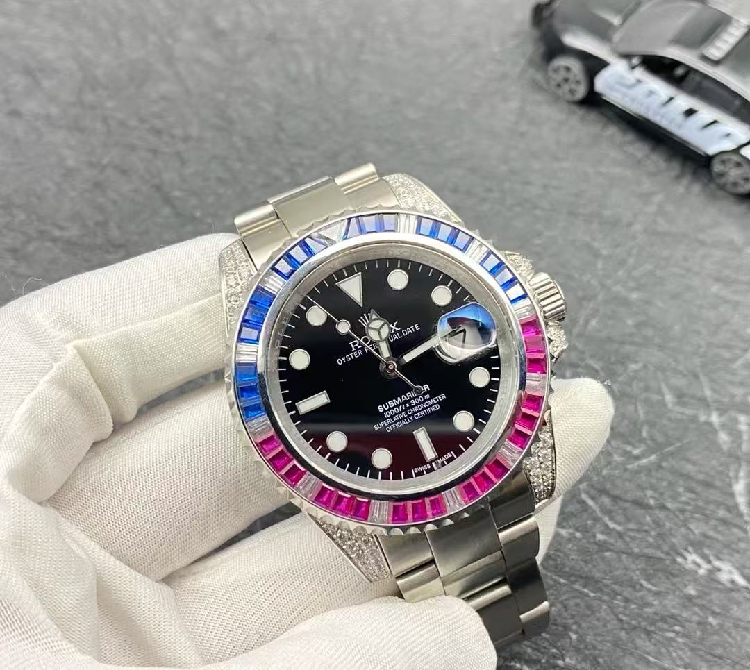 brand Submariner Silver Blue / Red Diamond 40mm luxury watch for sale – NeveReL