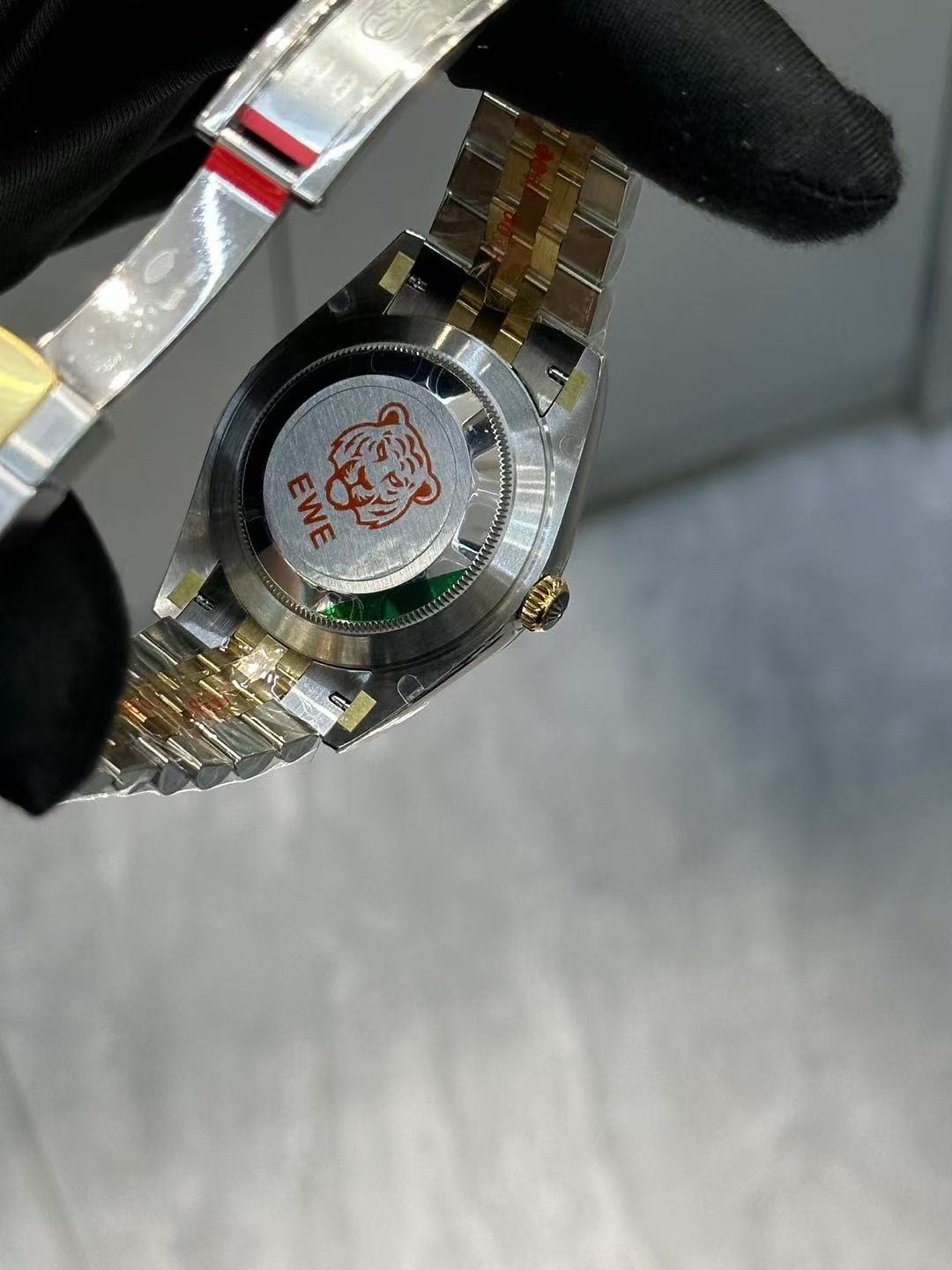brand Rolex Datejust 41 horloge: Oystersteel-staal en Geelgoud - M126333-0020 luxury watch for sale – NeveReL