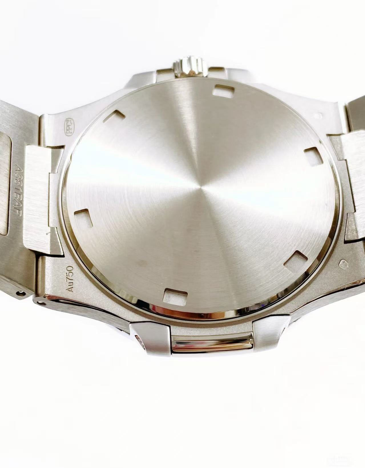 brand Patek Philippe Nautilus Steel 7118-1200A-001 luxury watch for sale – NeveReL
