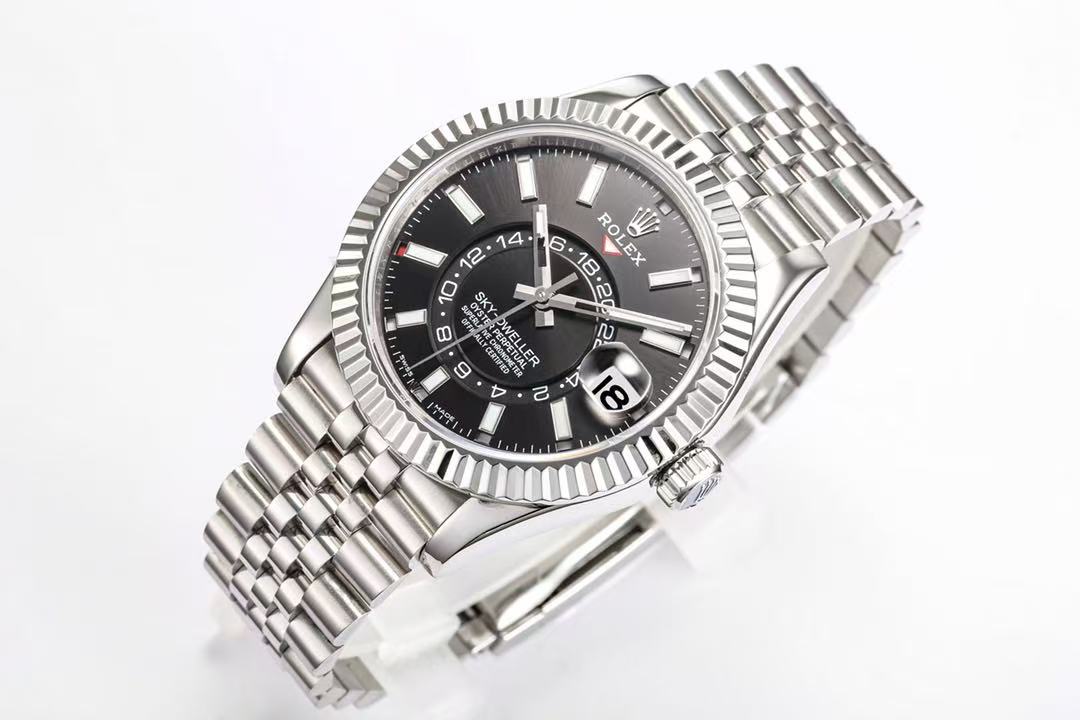 brand Rolex Sky-Dweller Oyster m326934-0006 42 mm luxury watch for sale – NeveReL