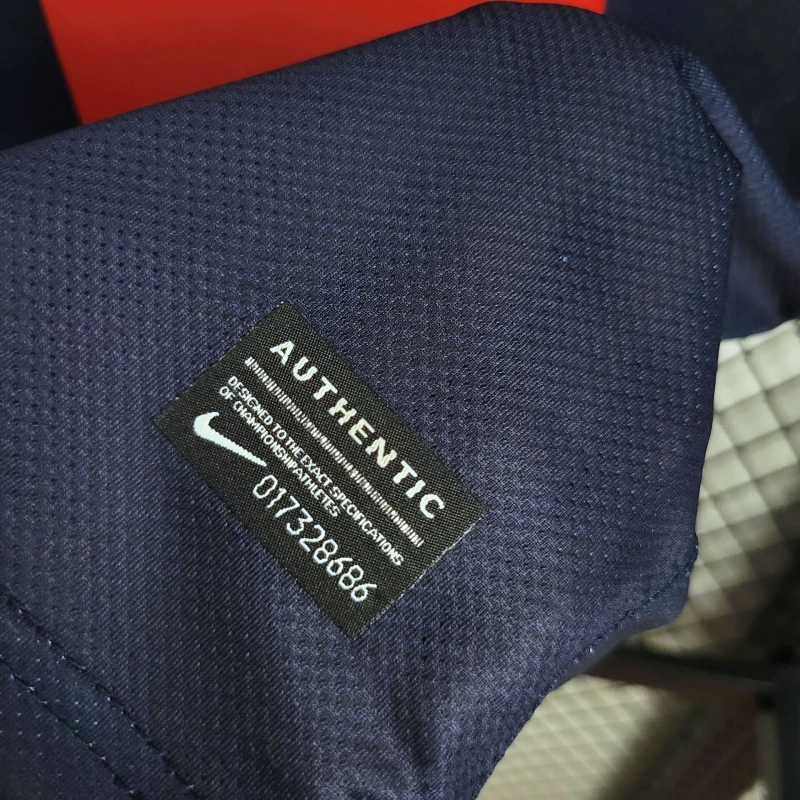 SIUjerseys-Retro Paris Saint-Germain PSG 2013-14 Home Jersey