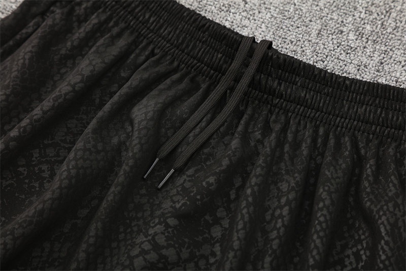 25-26 Barcelona kids adult long-sleeved half-pull training suit kit: Ajax 24-25 Home Stadium Jersey - Fans Version : Adidas luxuryfootballshirts.com: https://www.luxuryfootballshirts.com/