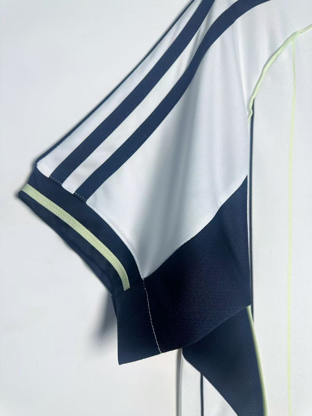 25-26 Real Madrid white striped short sleeve Style Baseball uniform: Ajax 24-25 Home Stadium Jersey - Fans Version : Adidas luxuryfootballshirts.com: https://www.luxuryfootballshirts.com/