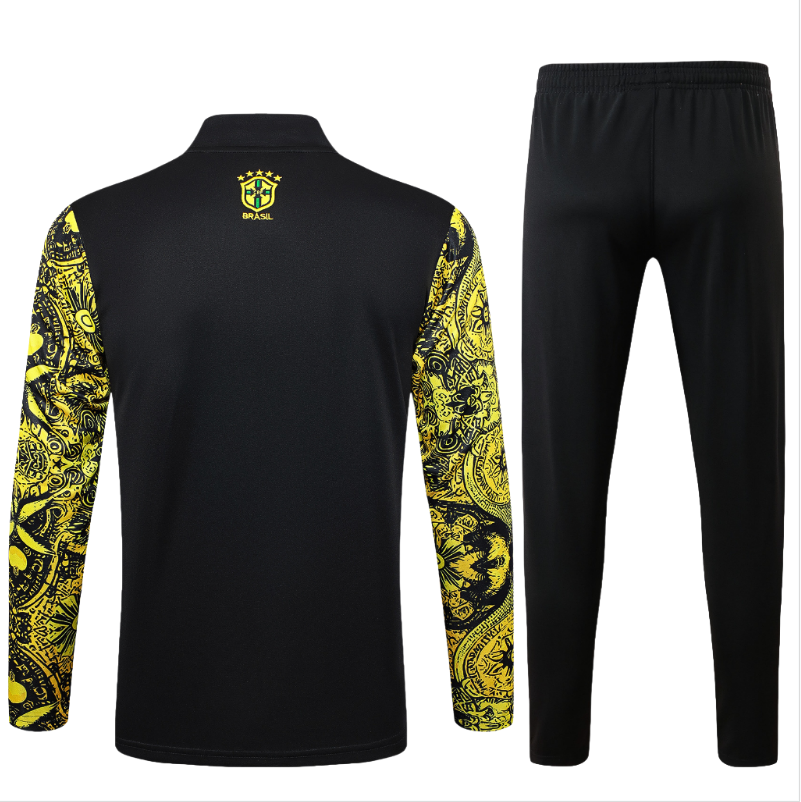 24-25 Brazil adult long-sleeved half-pull training suit kit: Ajax 24-25 Home Stadium Jersey - Fans Version : Adidas luxuryfootballshirts.com: https://www.luxuryfootballshirts.com/
