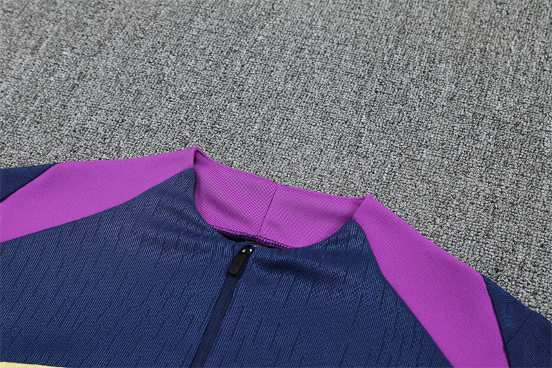 25-26 Barcelona kids adult long-sleeved half-pull training suit kit: Ajax 24-25 Home Stadium Jersey - Fans Version : Adidas luxuryfootballshirts.com: https://www.luxuryfootballshirts.com/