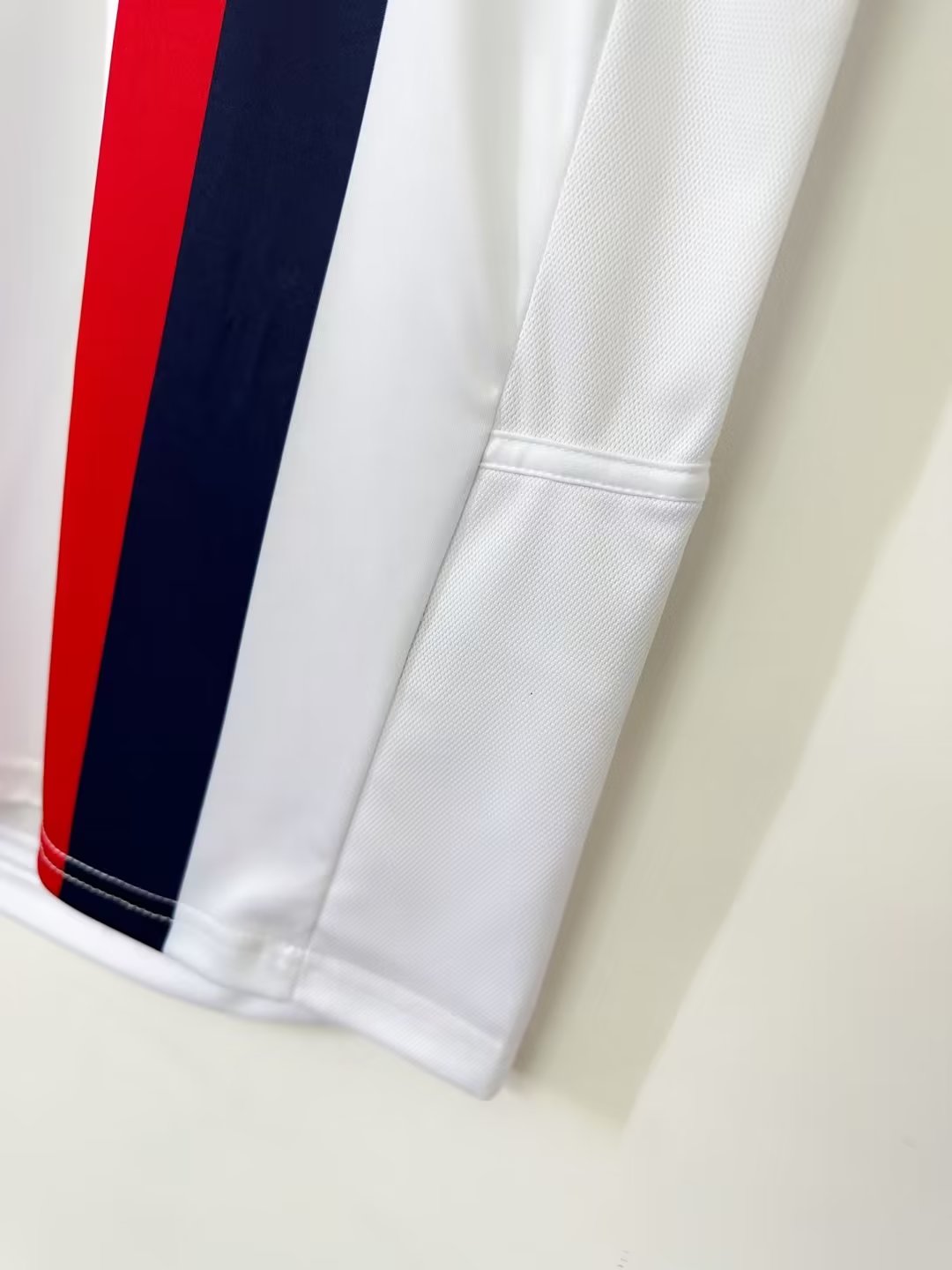02-03 Paris Saint-Germain PSG Away season -Retro version: Ajax 24-25 Home Stadium Jersey - Fans Version : Adidas luxuryfootballshirts.com: https://www.luxuryfootballshirts.com/