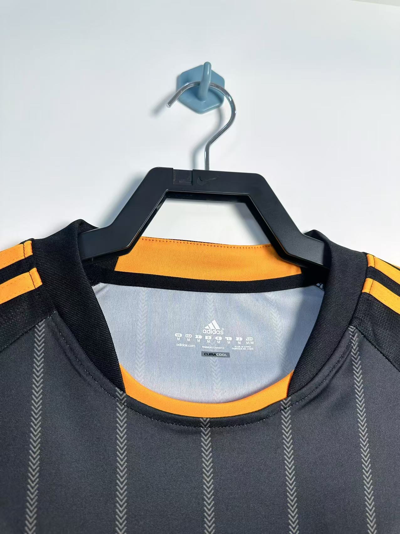 10-11 Chelsea away home soccer jersey-Retro version: Ajax 24-25 Home Stadium Jersey - Fans Version : Adidas luxuryfootballshirts.com: https://www.luxuryfootballshirts.com/