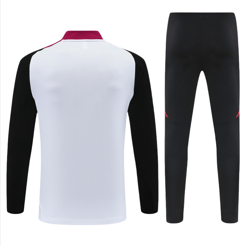 24-25 Manchester United adult long-sleeved half-pull training suit kit: Ajax 24-25 Home Stadium Jersey - Fans Version : Adidas luxuryfootballshirts.com: https://www.luxuryfootballshirts.com/