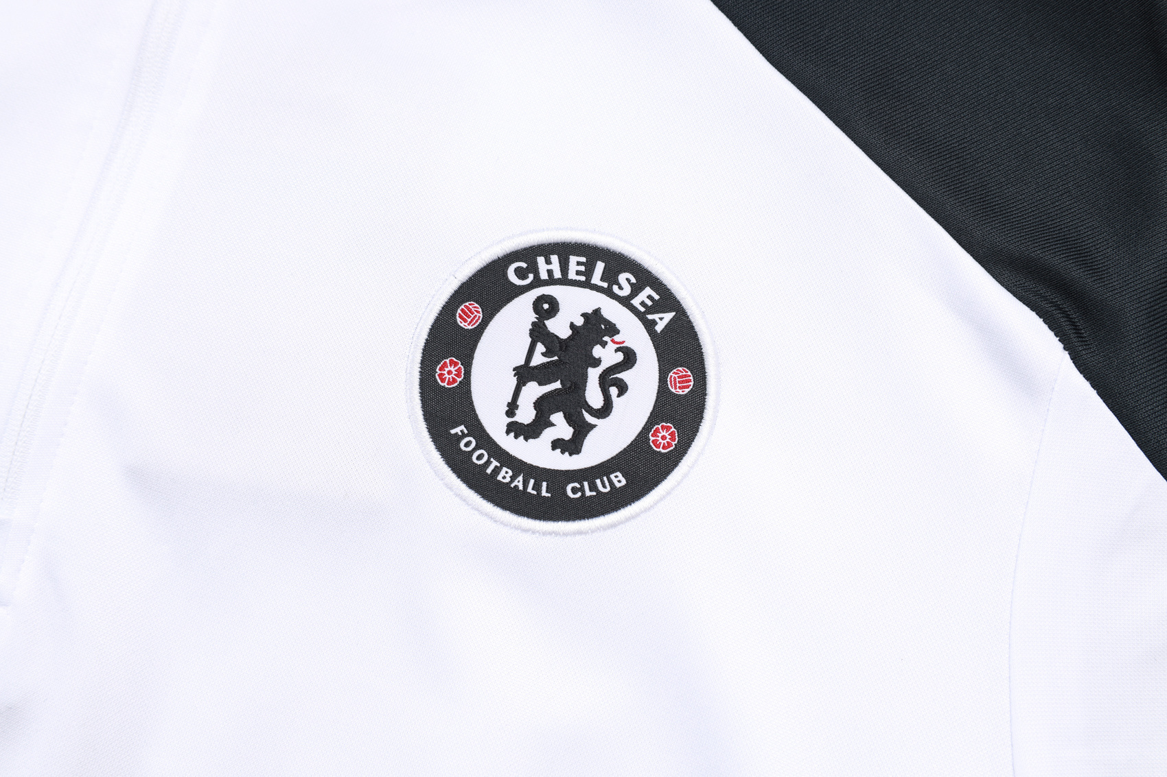 25-26 Chelsea adult long-sleeved half-pull training suit kit: Ajax 24-25 Home Stadium Jersey - Fans Version : Adidas luxuryfootballshirts.com: https://www.luxuryfootballshirts.com/