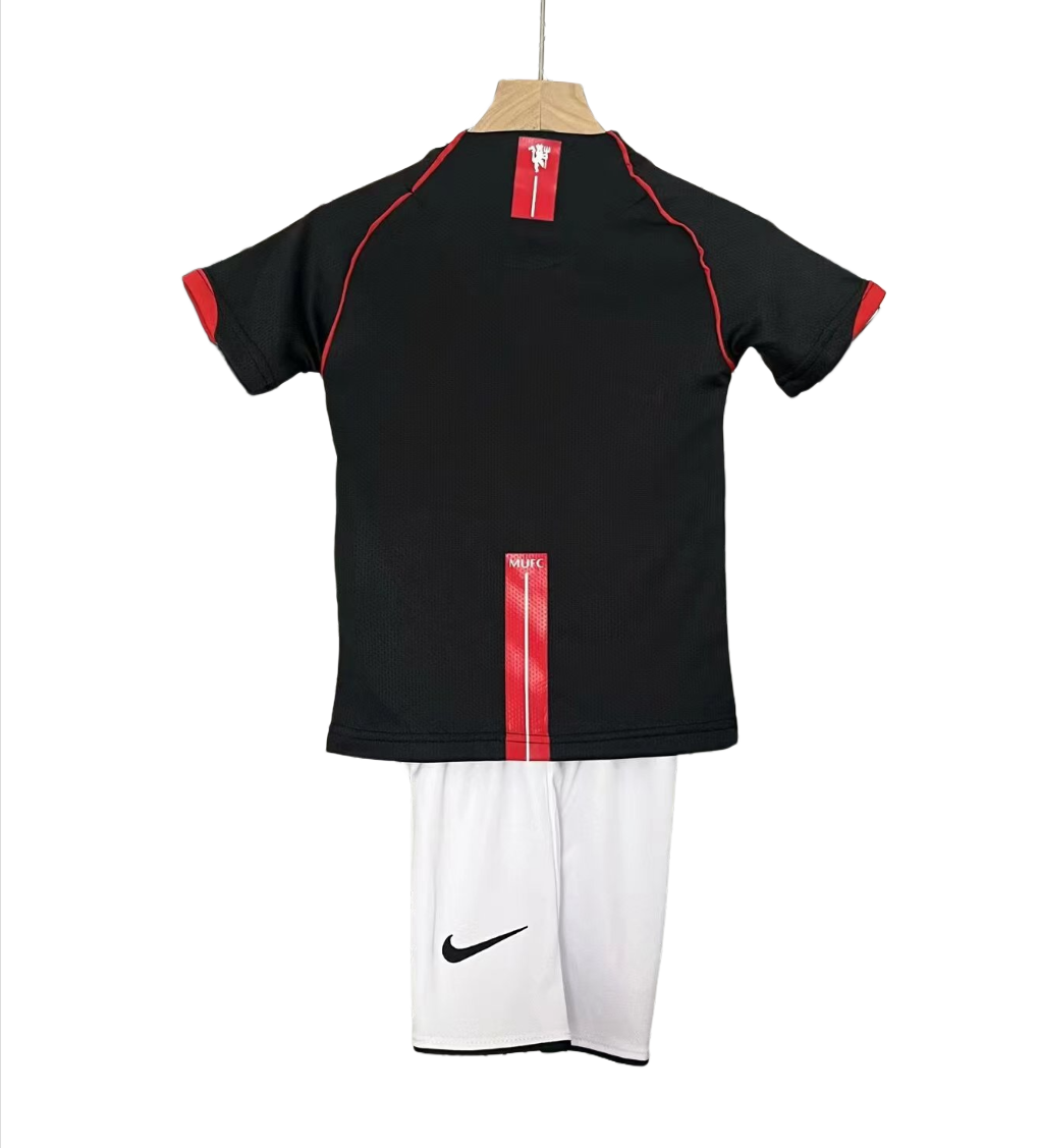 07-08 kids kit Manchester United Second Away soccer jersey-Retro version: Ajax 24-25 Home Stadium Jersey - Fans Version : Adidas luxuryfootballshirts.com: https://www.luxuryfootballshirts.com/
