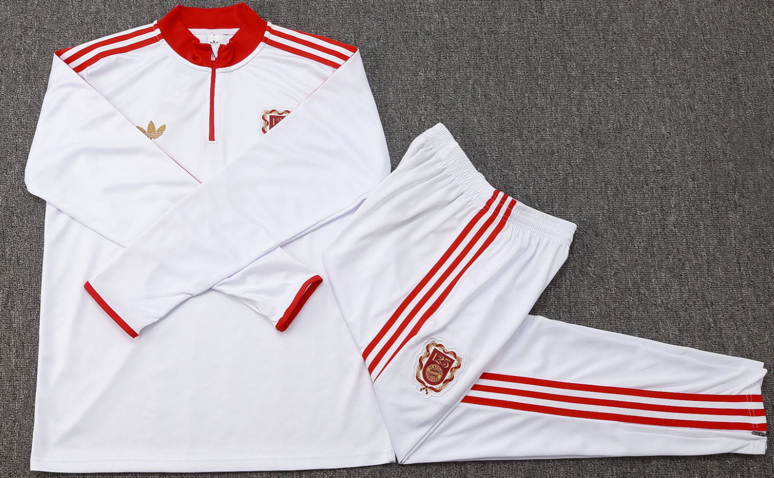 25-26 Bayern Munich adult long-sleeved half-pull training suit kit: Ajax 24-25 Home Stadium Jersey - Fans Version : Adidas luxuryfootballshirts.com: https://www.luxuryfootballshirts.com/
