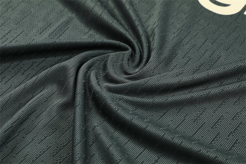 25-26 Chelsea adult long-sleeved half-pull training suit kit: Ajax 24-25 Home Stadium Jersey - Fans Version : Adidas luxuryfootballshirts.com: https://www.luxuryfootballshirts.com/