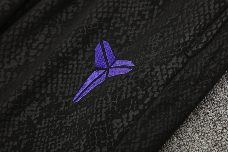 25-26 Barcelona kids adult long-sleeved half-pull training suit kit: Ajax 24-25 Home Stadium Jersey - Fans Version : Adidas luxuryfootballshirts.com: https://www.luxuryfootballshirts.com/