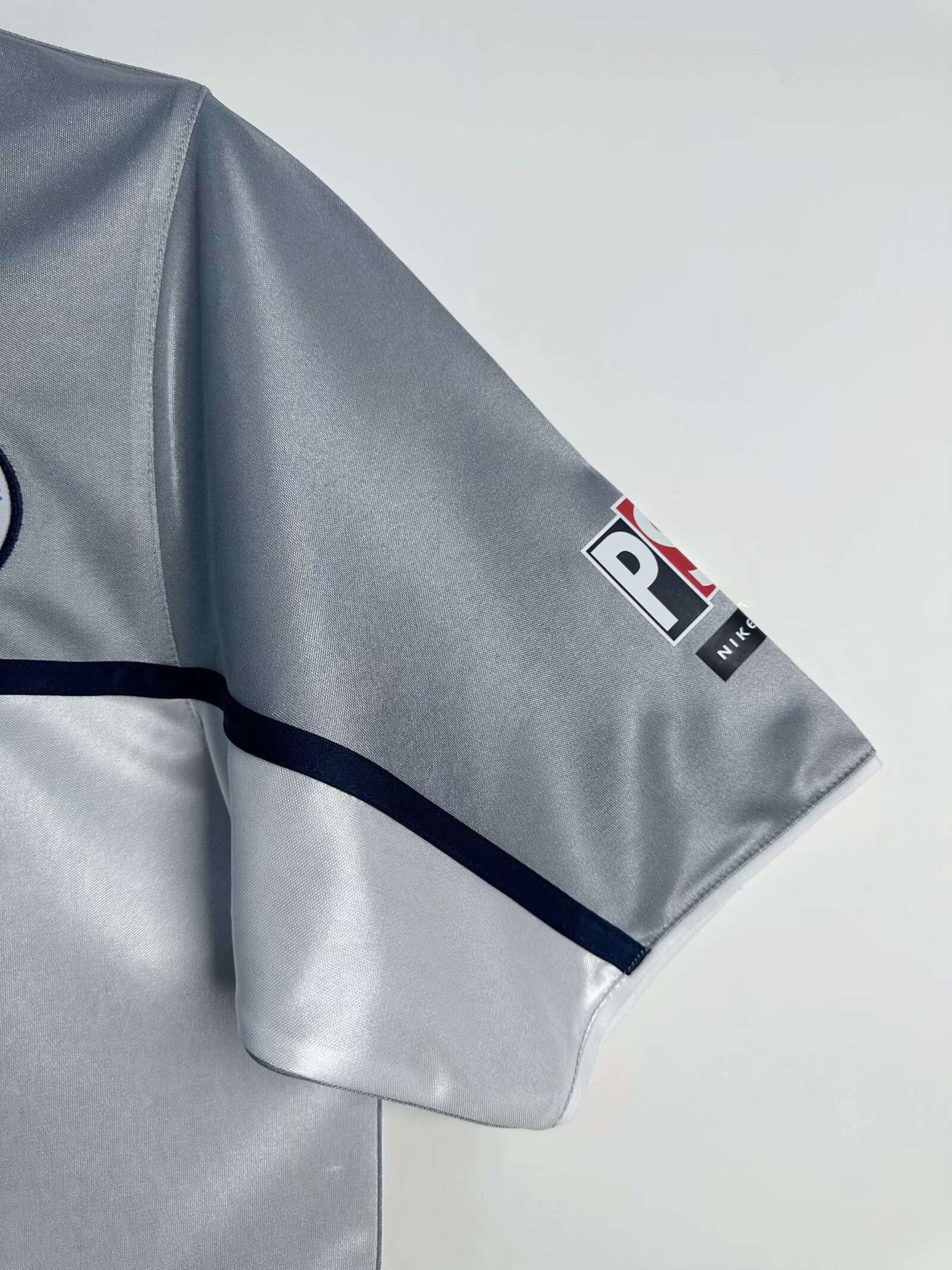 00-01 Paris Saint-Germain PSG Away season -Retro version: Ajax 24-25 Home Stadium Jersey - Fans Version : Adidas luxuryfootballshirts.com: https://www.luxuryfootballshirts.com/