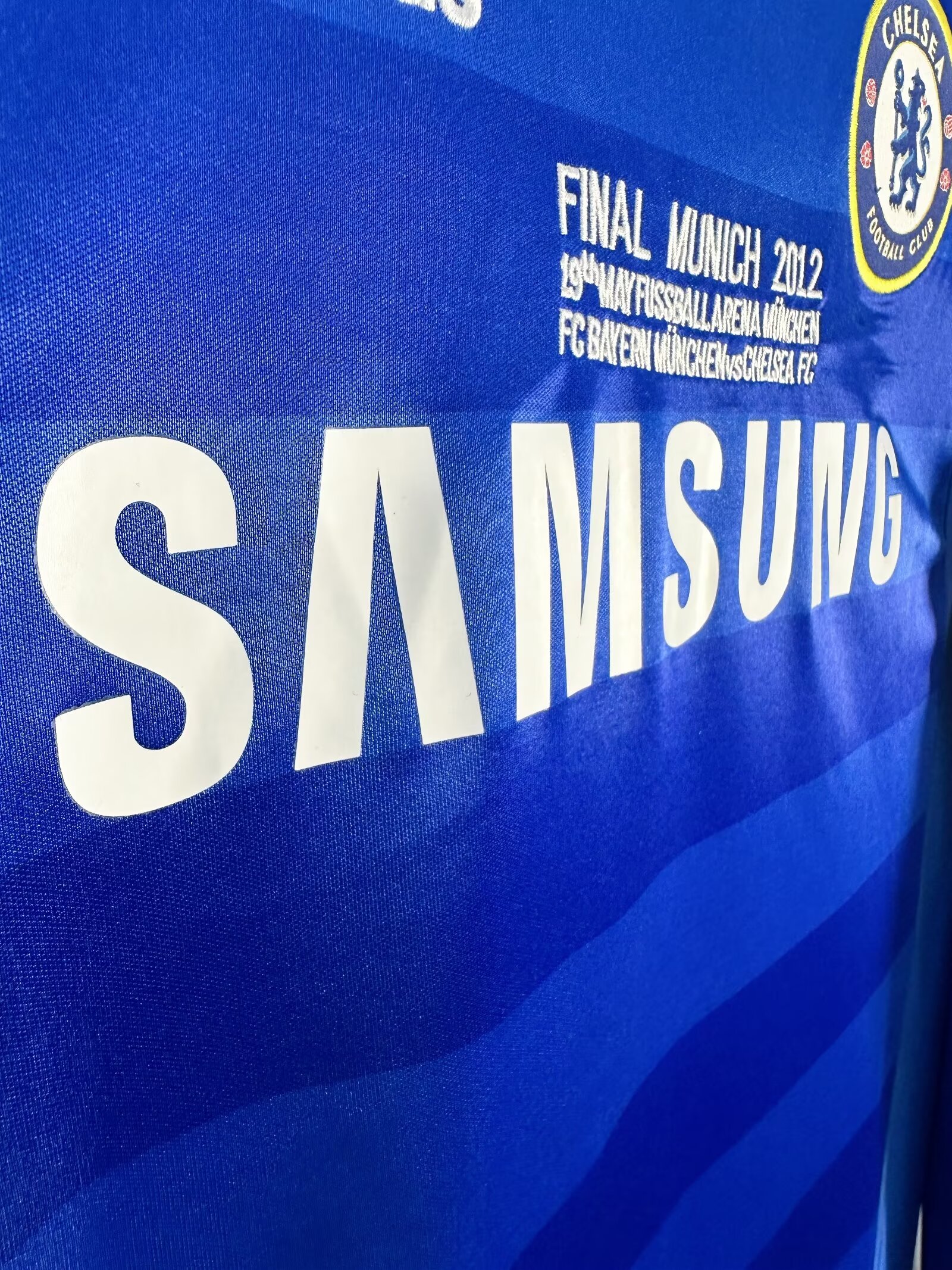 11-12 Chelsea Champions League home long sleeves soccer jersey-Retro version: Ajax 24-25 Home Stadium Jersey - Fans Version : Adidas luxuryfootballshirts.com: https://www.luxuryfootballshirts.com/