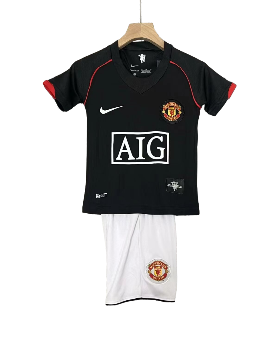 07-08 kids kit Manchester United Second Away soccer jersey-Retro version: Ajax 24-25 Home Stadium Jersey - Fans Version : Adidas luxuryfootballshirts.com: https://www.luxuryfootballshirts.com/