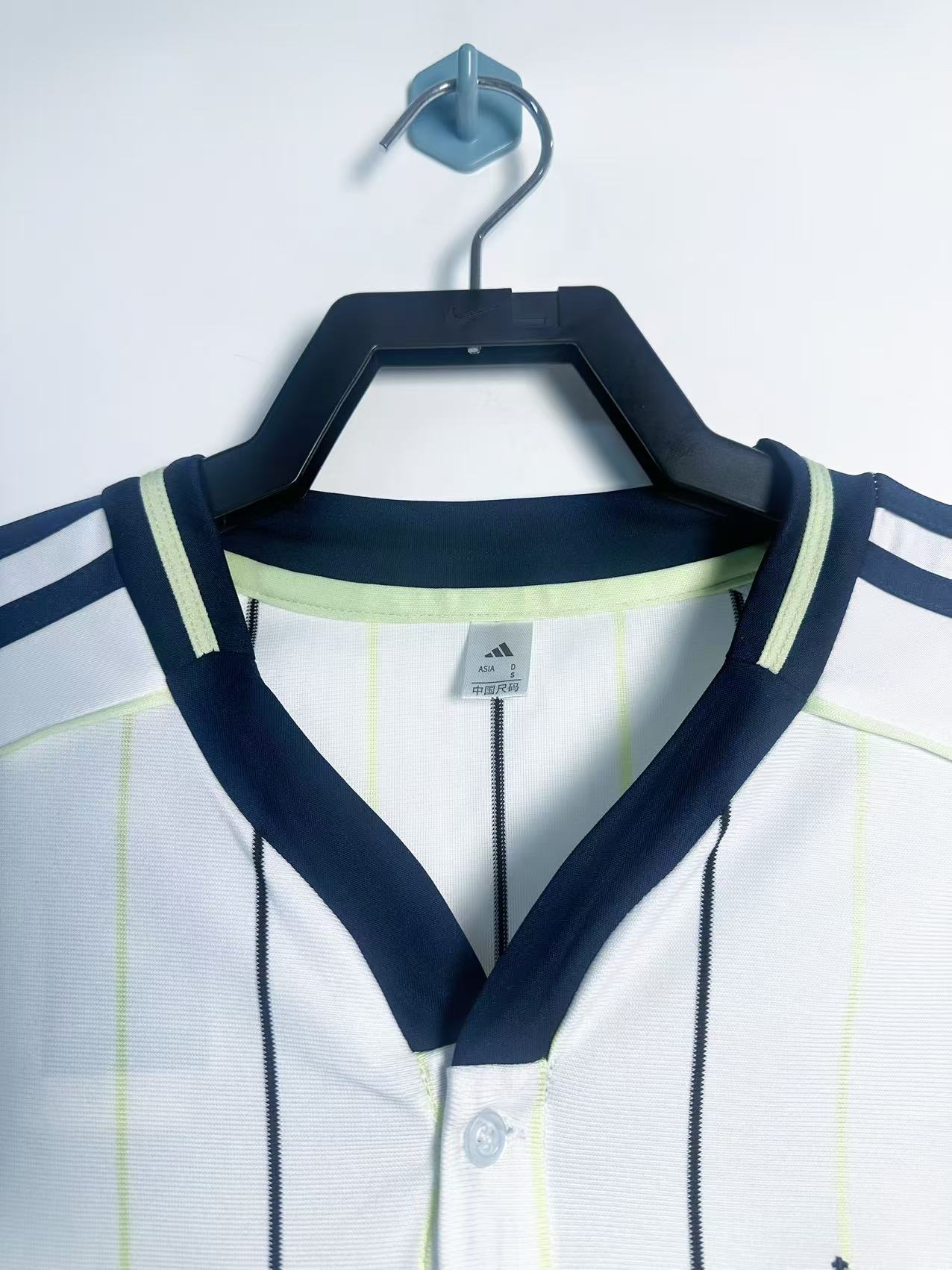 25-26 Real Madrid white striped short sleeve Style Baseball uniform: Ajax 24-25 Home Stadium Jersey - Fans Version : Adidas luxuryfootballshirts.com: https://www.luxuryfootballshirts.com/