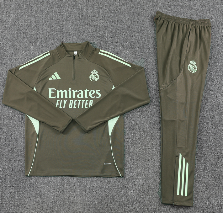 25-26 Real Madrid adult long-sleeved half-pull training suit kit: Ajax 24-25 Home Stadium Jersey - Fans Version : Adidas luxuryfootballshirts.com: https://www.luxuryfootballshirts.com/