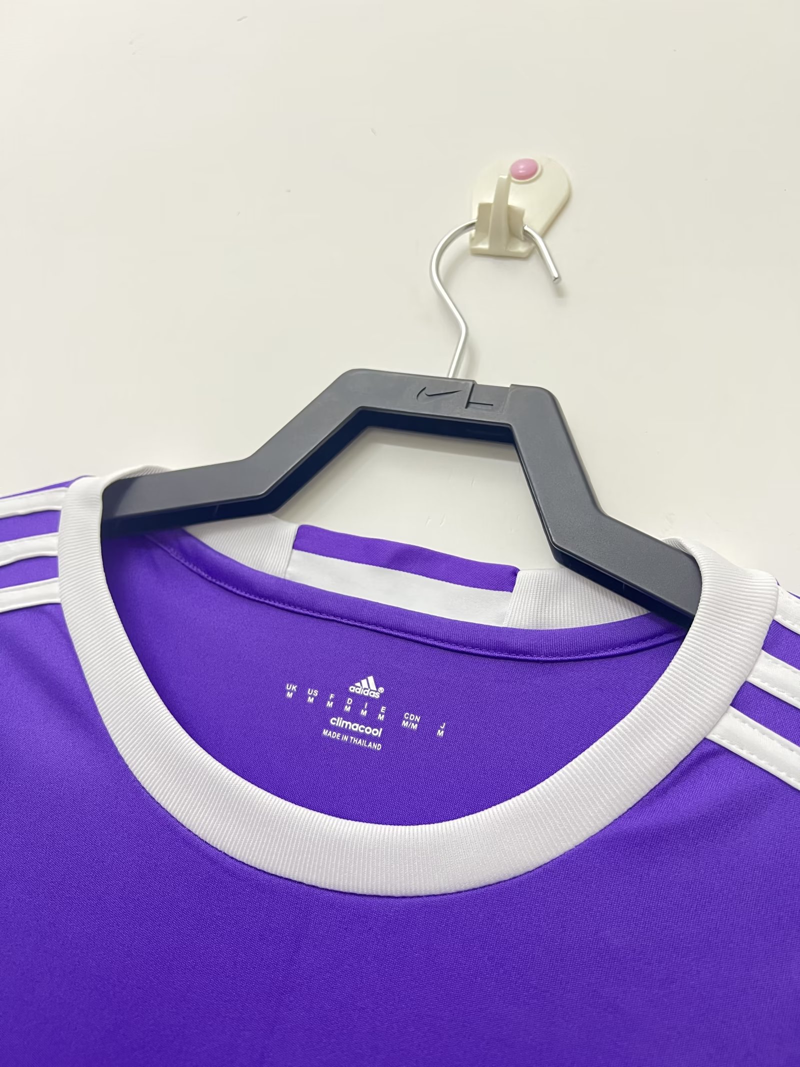 16-17 Real Madrid away long sleeves soccer jersey-Retro version: Ajax 24-25 Home Stadium Jersey - Fans Version : Adidas luxuryfootballshirts.com: https://www.luxuryfootballshirts.com/