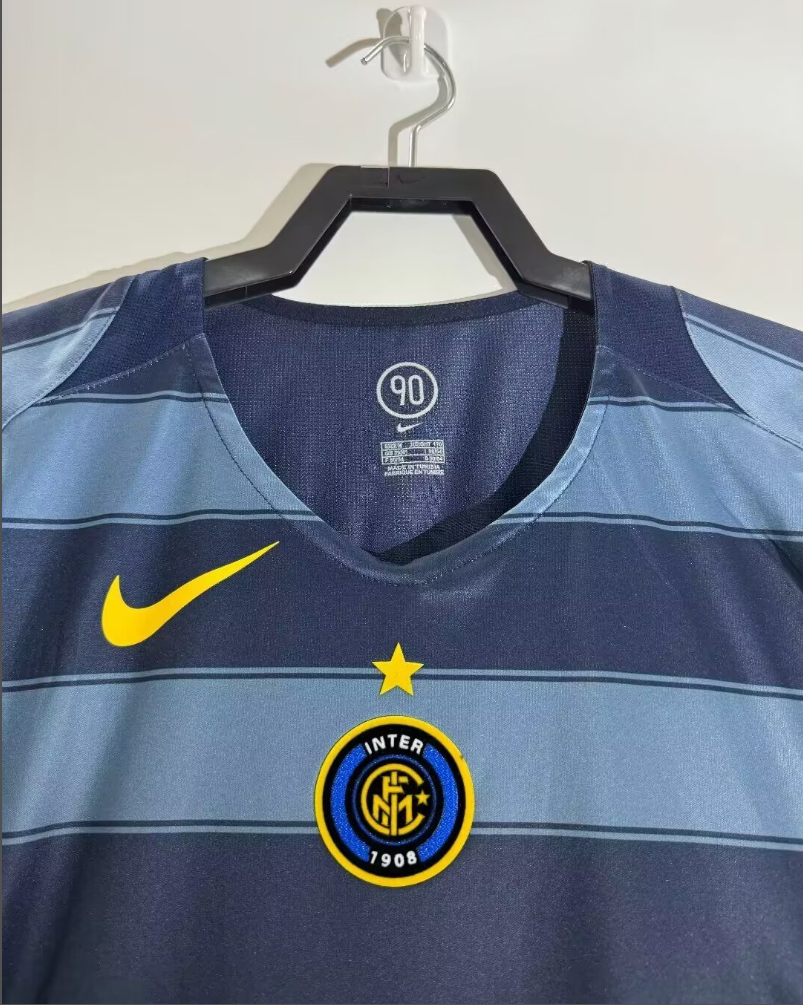 04-05 Inter Milan's second away soccer jersey-Retro version: Ajax 24-25 Home Stadium Jersey - Fans Version : Adidas luxuryfootballshirts.com: https://www.luxuryfootballshirts.com/