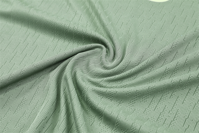 25-26 Chelsea adult long-sleeved half-pull training suit kit: Ajax 24-25 Home Stadium Jersey - Fans Version : Adidas luxuryfootballshirts.com: https://www.luxuryfootballshirts.com/