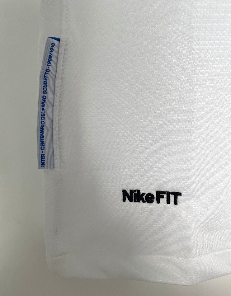 09-10 Inter Milan away soccer jersey-Retro version: Ajax 24-25 Home Stadium Jersey - Fans Version : Adidas luxuryfootballshirts.com: https://www.luxuryfootballshirts.com/