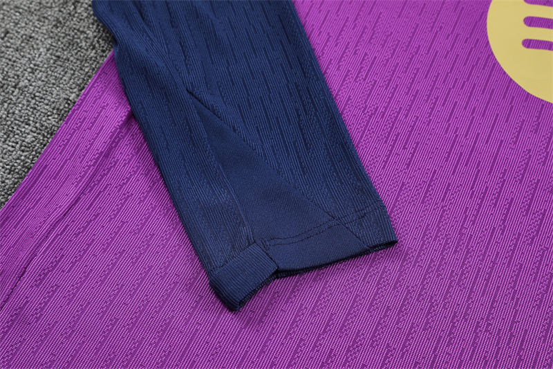 25-26 Barcelona adult long-sleeved half-pull training suit kit: Ajax 24-25 Home Stadium Jersey - Fans Version : Adidas luxuryfootballshirts.com: https://www.luxuryfootballshirts.com/