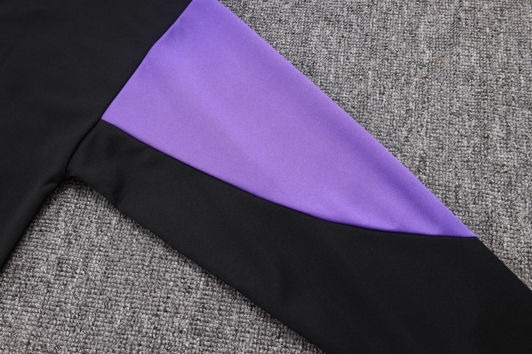 25-26 Barcelona aldult Jacket Training Tracksuit kit-Fans Version: Ajax 24-25 Home Stadium Jersey - Fans Version : Adidas luxuryfootballshirts.com: https://www.luxuryfootballshirts.com/