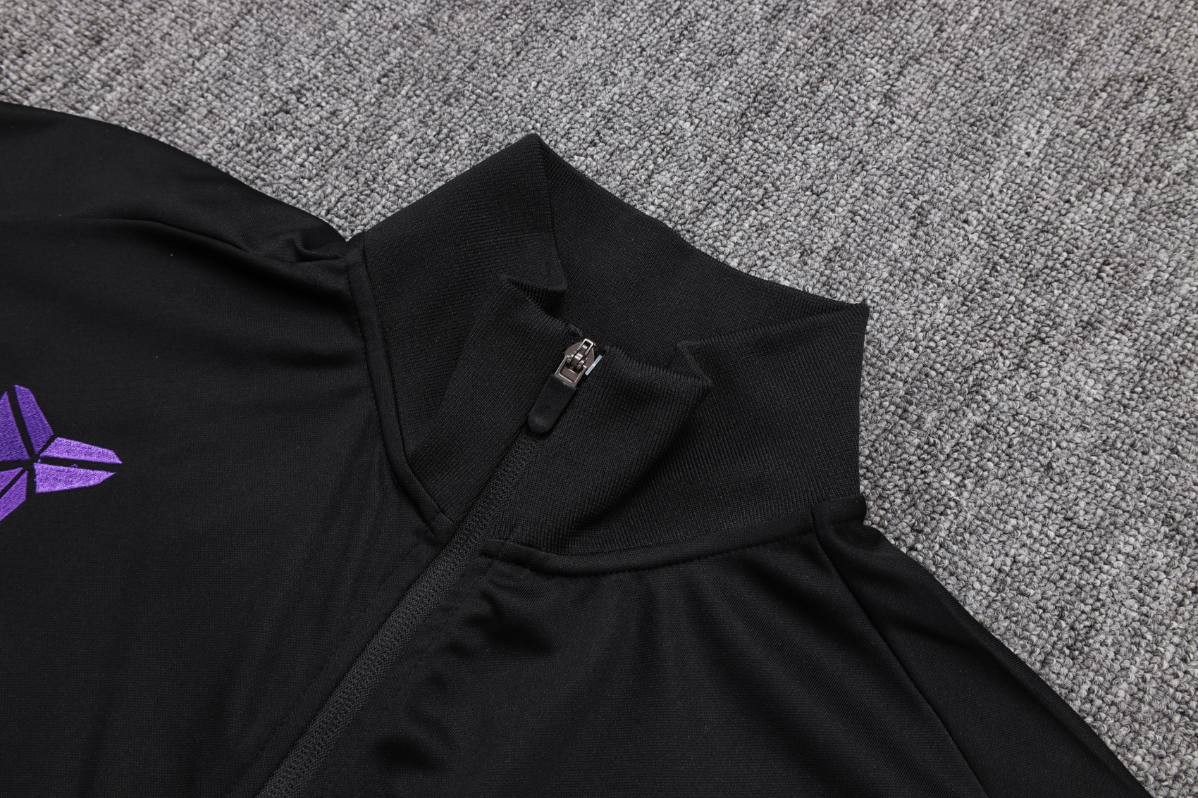 25-26 Barcelona aldult Jacket Training Tracksuit kit-Fans Version: Ajax 24-25 Home Stadium Jersey - Fans Version : Adidas luxuryfootballshirts.com: https://www.luxuryfootballshirts.com/