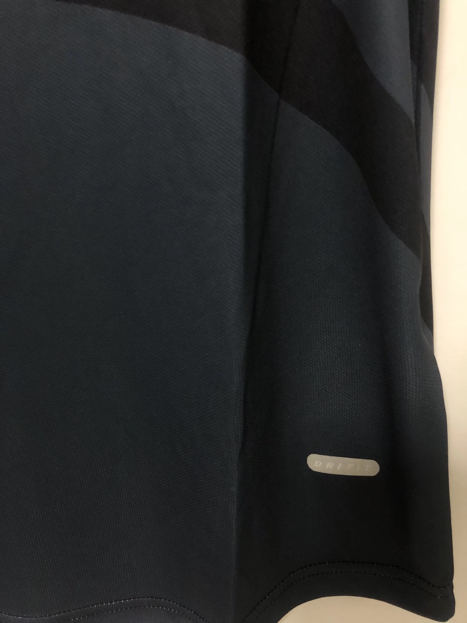 01-02 Paris Saint-Germain PSG Second away season-Retro Jersey: Ajax 24-25 Home Stadium Jersey - Fans Version : Adidas luxuryfootballshirts.com: https://www.luxuryfootballshirts.com/