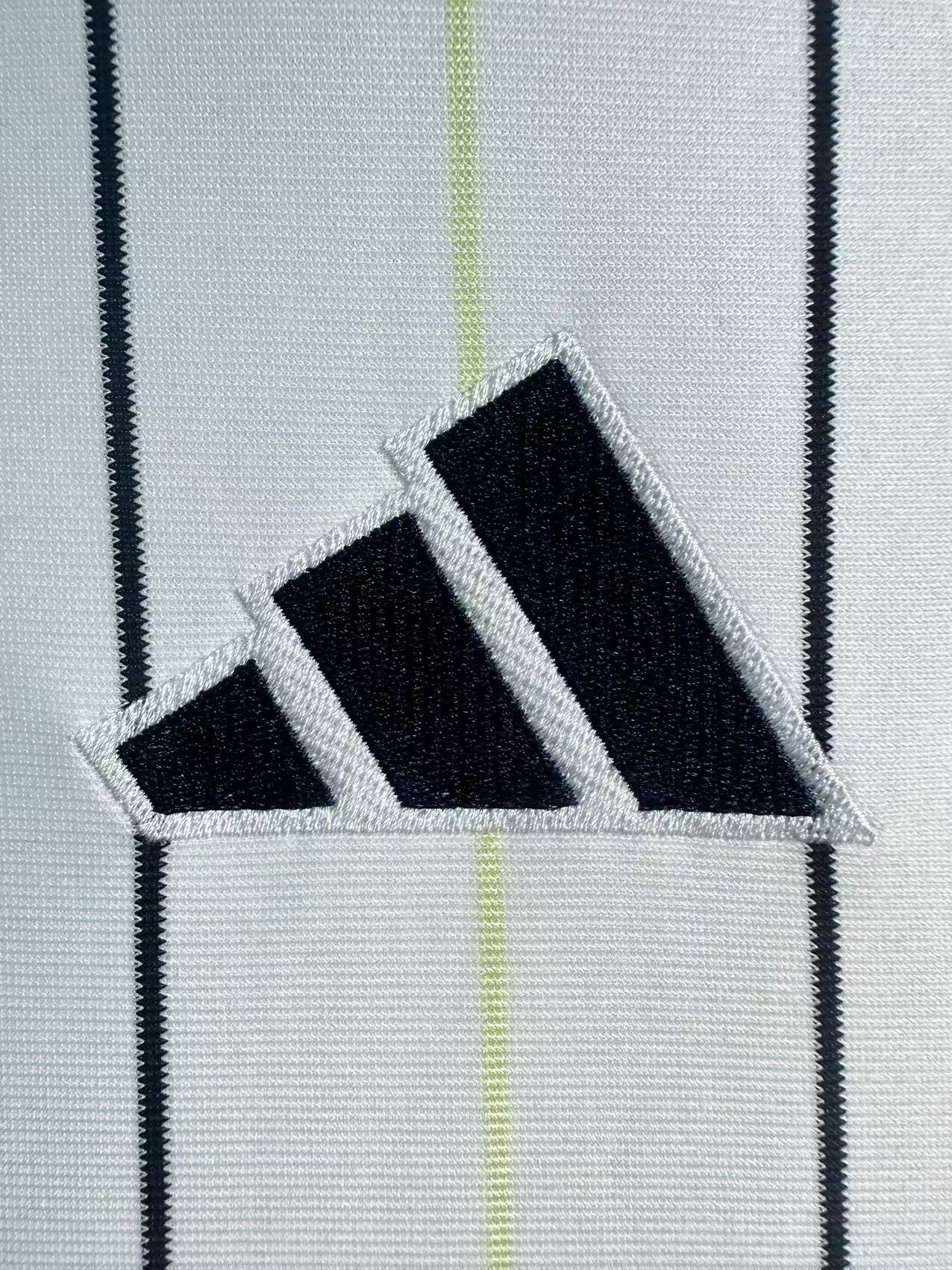 25-26 Real Madrid white striped short sleeve Style Baseball uniform: Ajax 24-25 Home Stadium Jersey - Fans Version : Adidas luxuryfootballshirts.com: https://www.luxuryfootballshirts.com/