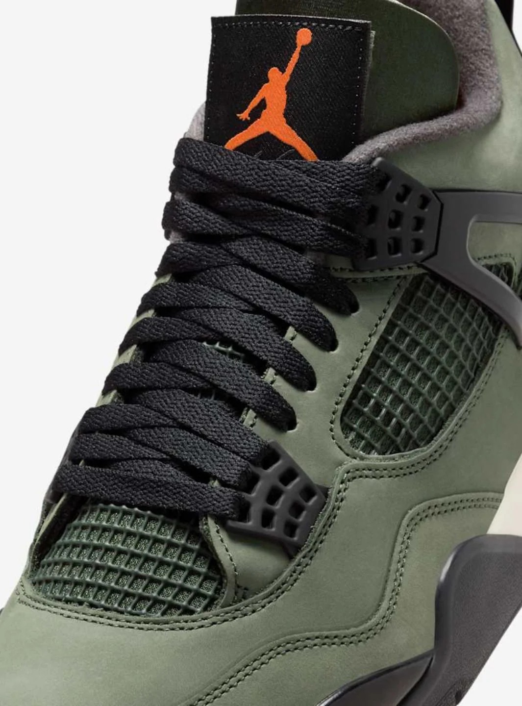 Air Jordan 4 Retro OG SP Undefeated (2025)、JORDAN、Cacoeks
