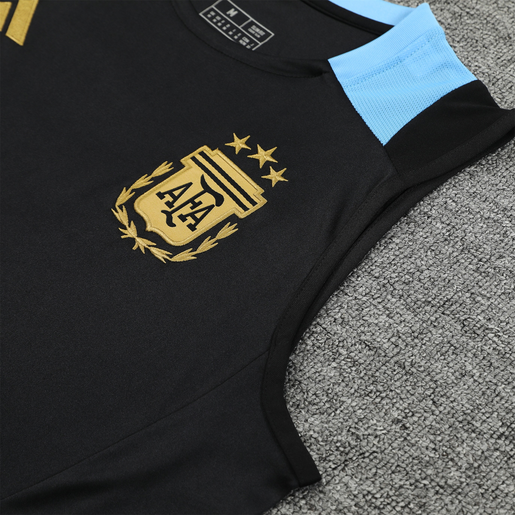 ManixJersey.com | Argentina 24-25 Vest Training Set - Black -Customize Name, Number and Patch | Worldwide Shipping