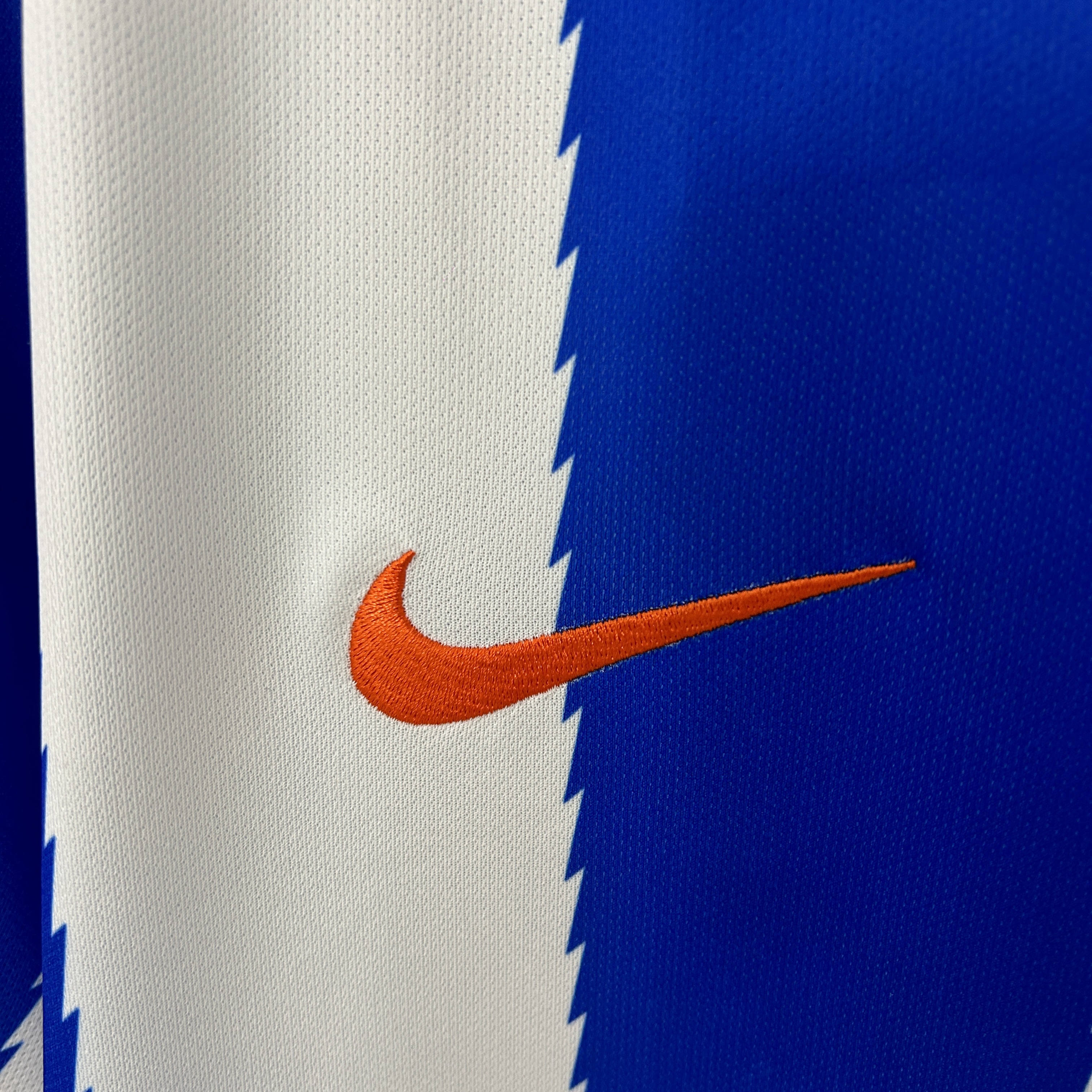ManixJersey.com | Retro Porto 2010-11 Home Jersey -Customize Name, Number and Patch | Worldwide Shipping