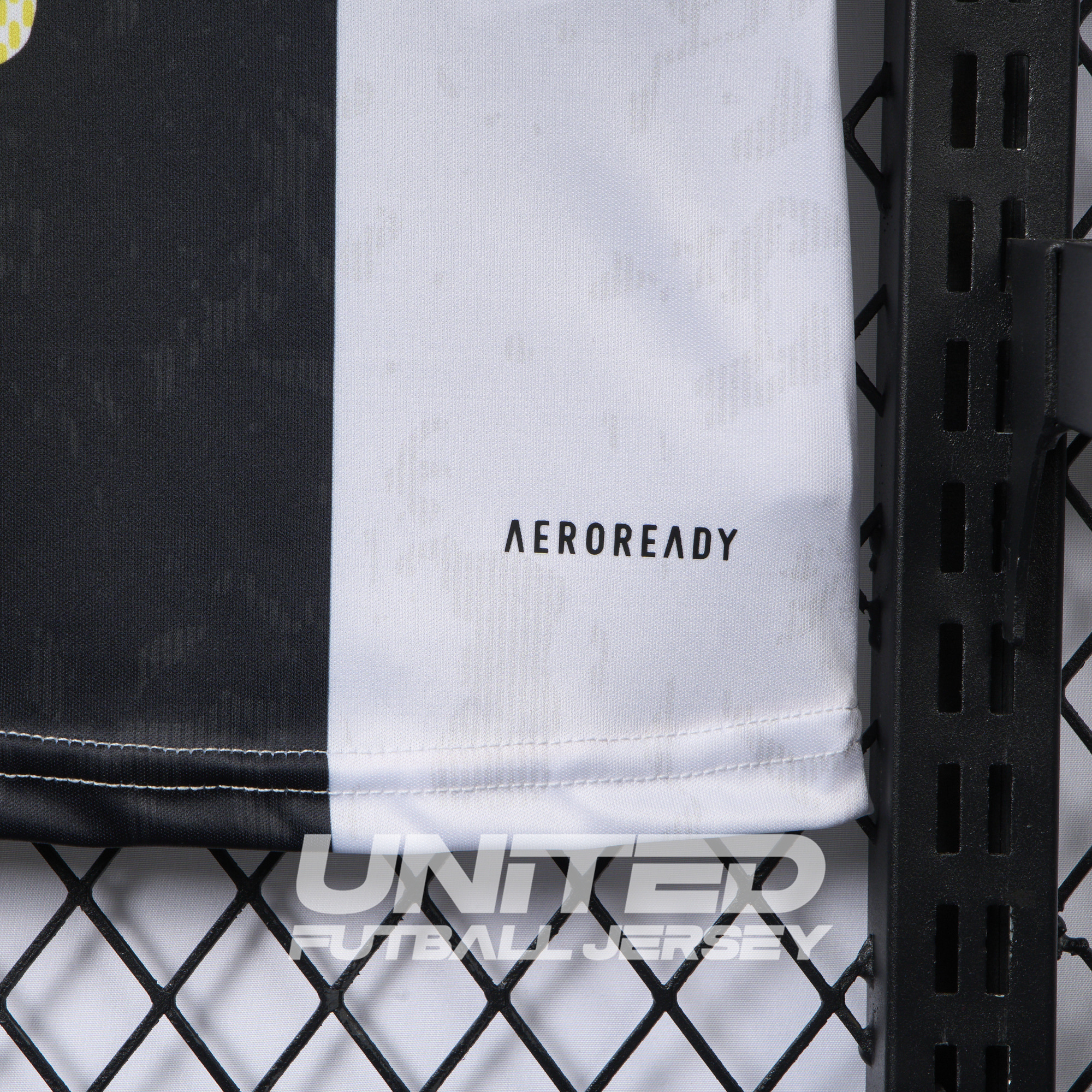 foot-Juventus 24-25 Pre-Match 2 Jersey - Fans Version