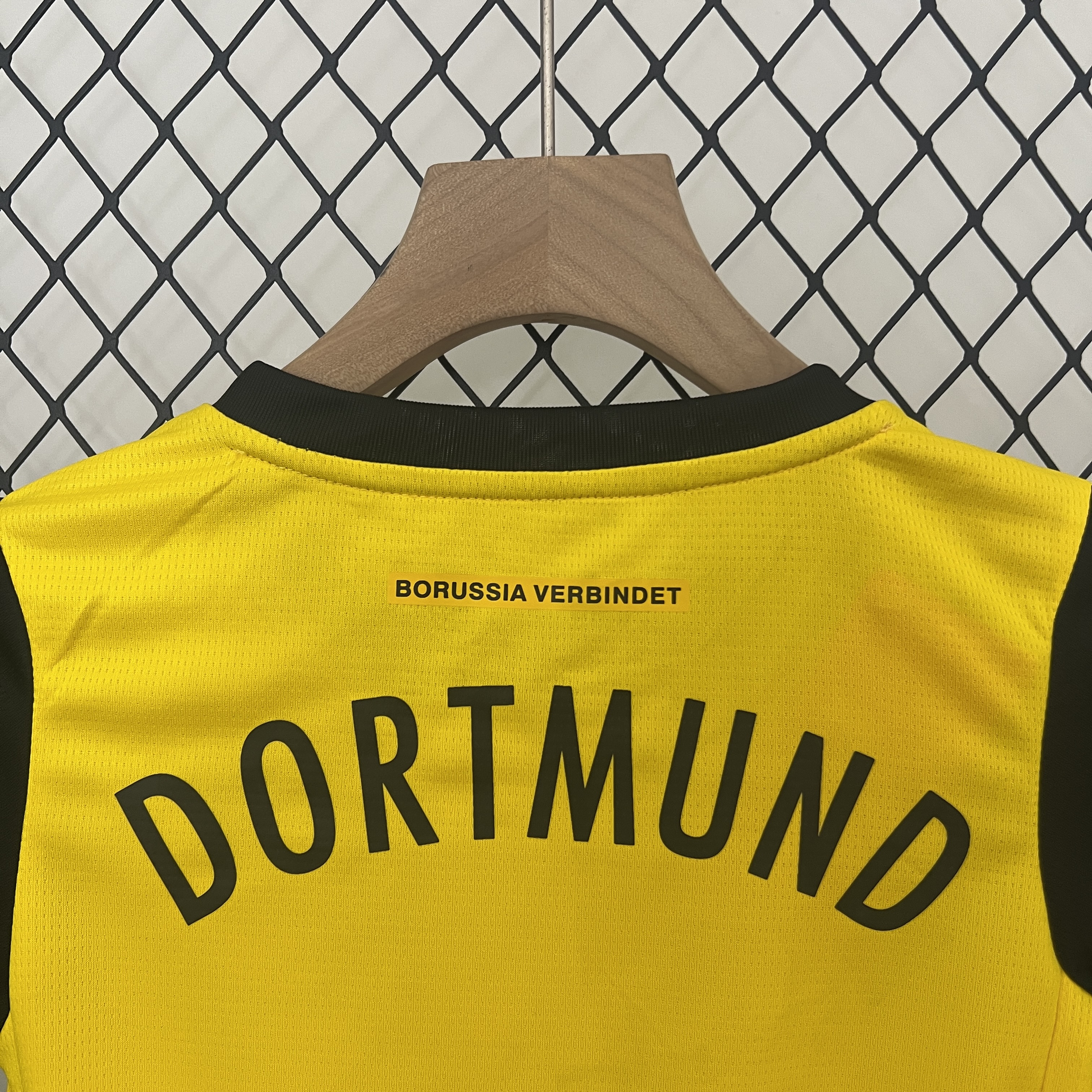 ManixJersey.com | Dortmund 24-25 Home Stadium Kids Kit -Customize Name, Number and Patch | Worldwide Shipping