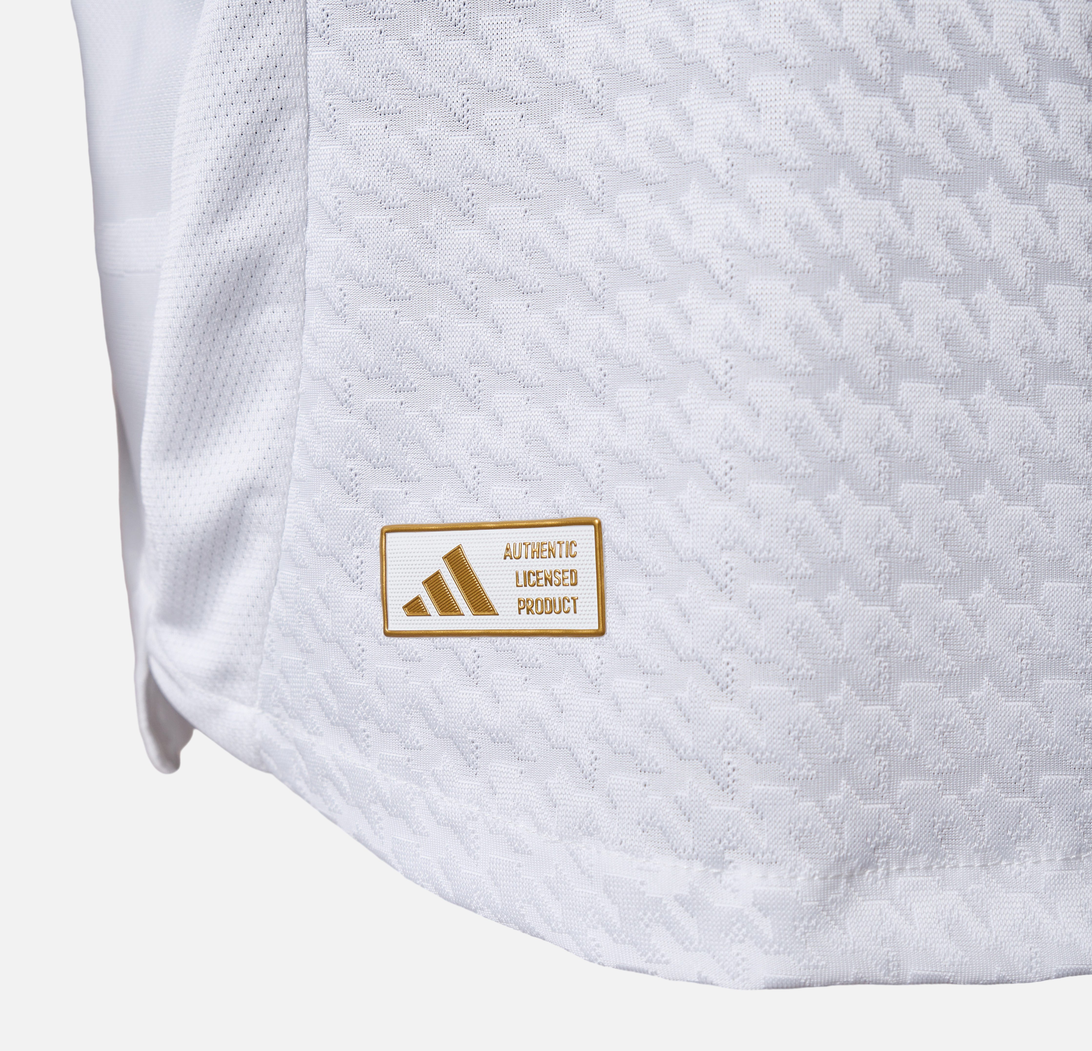 JerseysGala.com | UEFA SUPER CUP - Real Madrid 24-25 Home Stadium Jersey - Player Version -Customize Name, Number and Patch | Worldwide Shipping