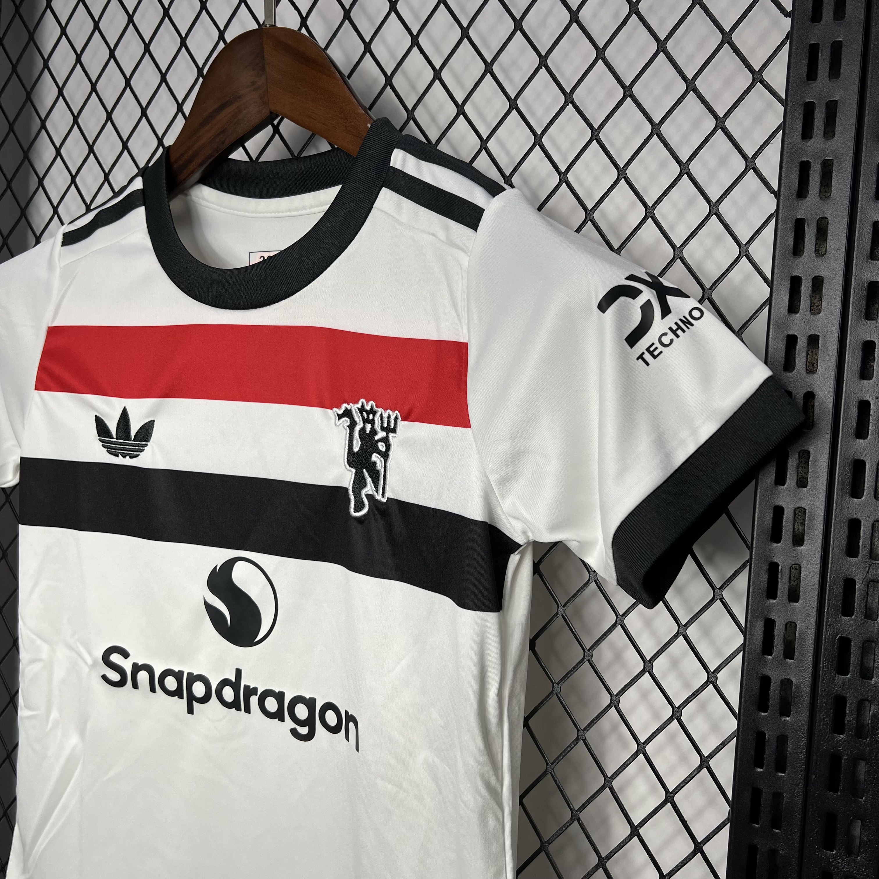 JerseysGala.com | Manchester United 24-25 Third Kids Kit -Customize Name, Number and Patch | Worldwide Shipping
