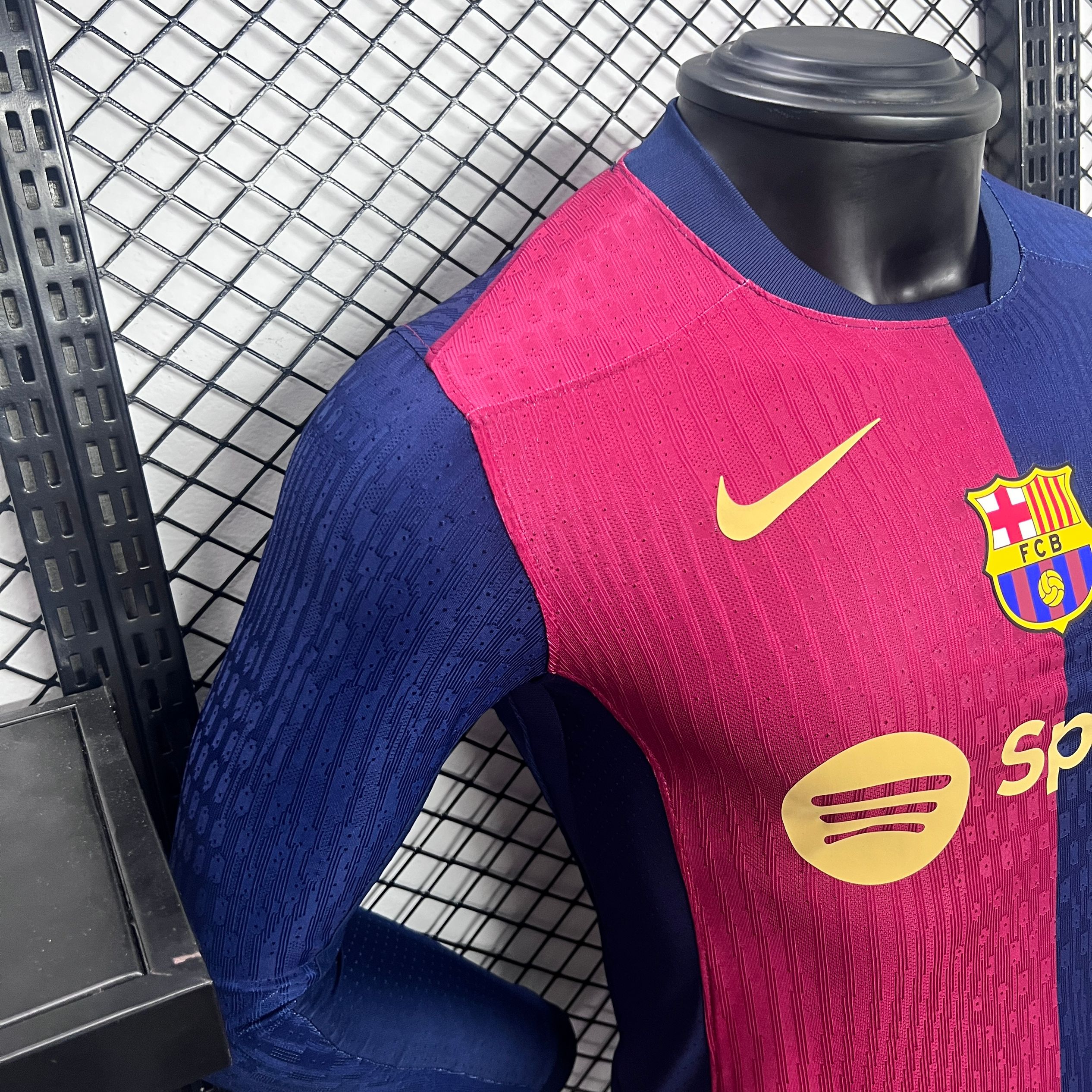 ManixJersey.com | Barcelona 24-25 Home Long Sleeve Jersey - Player Version -Customize Name, Number and Patch | Worldwide Shipping