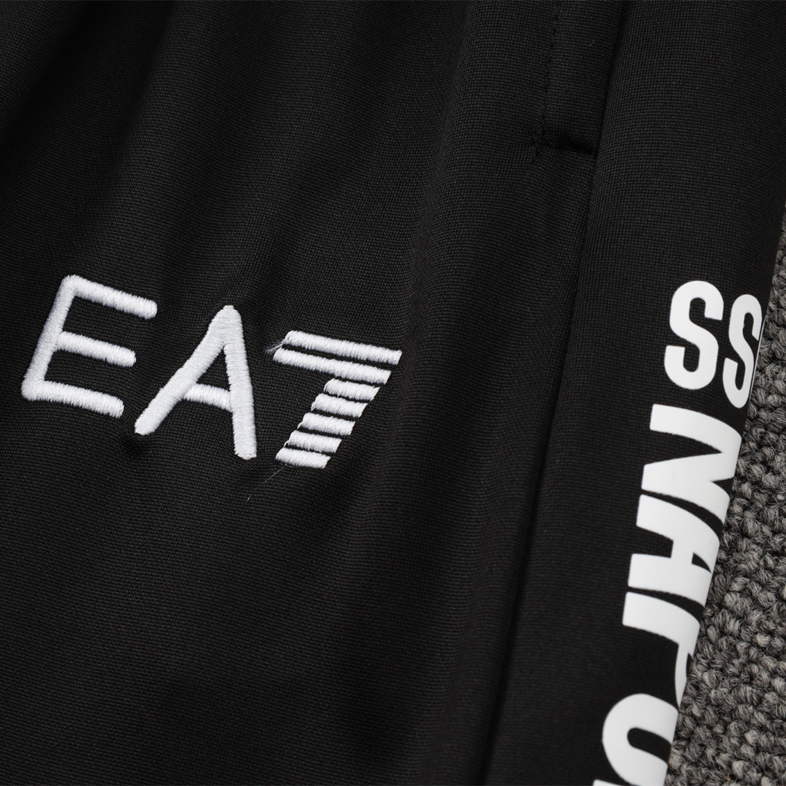 unitedfutballjersey-Napoli 24-25 Long Sleeve Training Set - Red Top and Black Pants