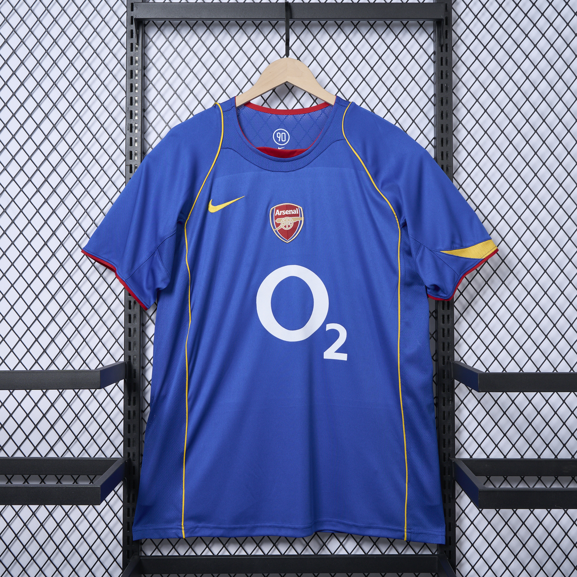 foot-Retro Arsenal 2004-05 Away Stadium Jersey