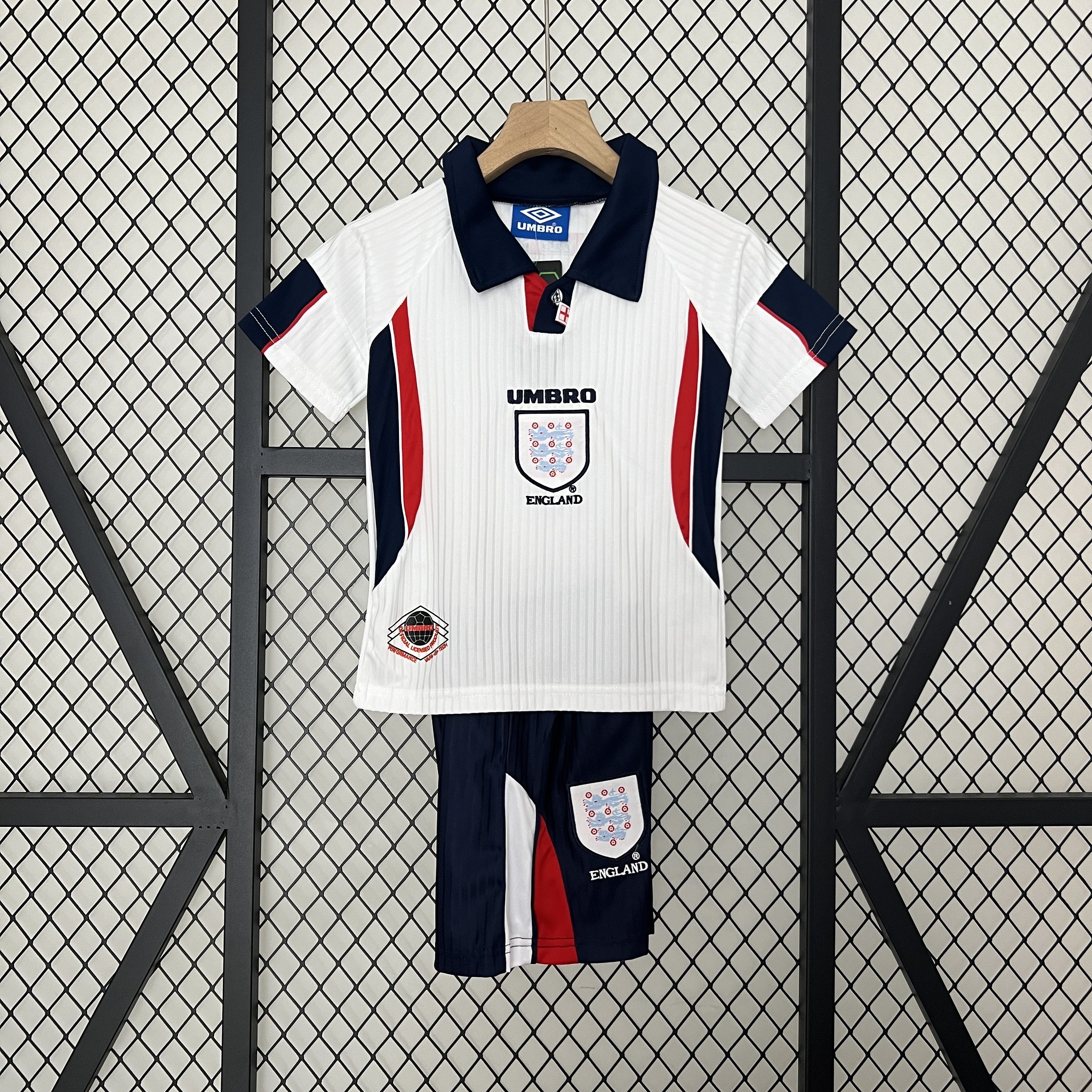 SIUjerseys-Retro England 1998 Home Stadium Kids Kit